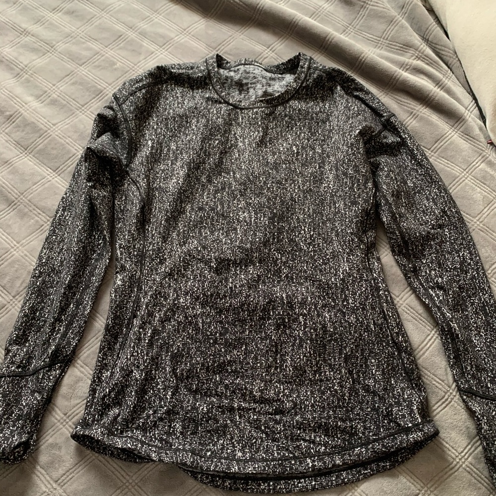 lululemon Long sleeve shirt